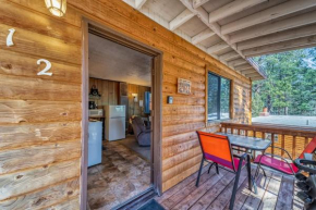 Sleepin' Inn: Quaint Upper Canyon One Bedroom With a Hot tub!